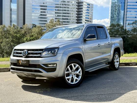 VOLKSWAGEN AMAROK 3.0 V6 TDI DIESEL HIGHLINE CD 4MOTION AUTOMÁTICO